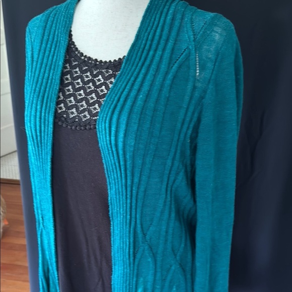 Teal Open Front Cardigan Sweater, medium + Black top - Picture 3 of 15